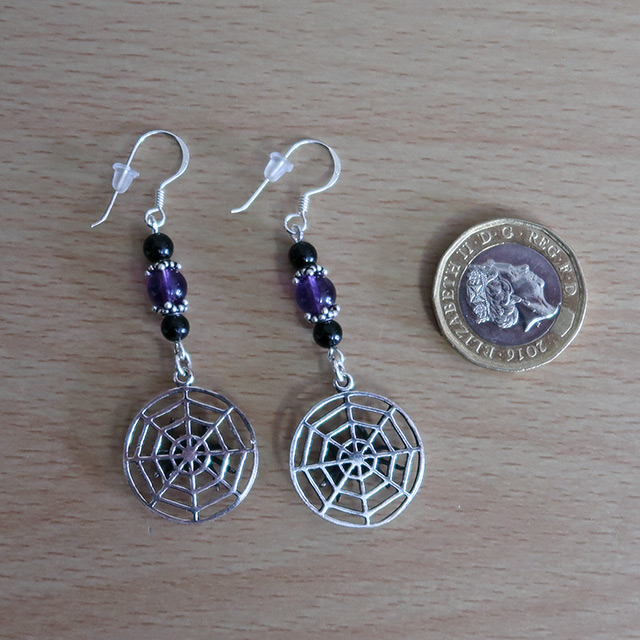 Spider web earrings (reverse and scale view)