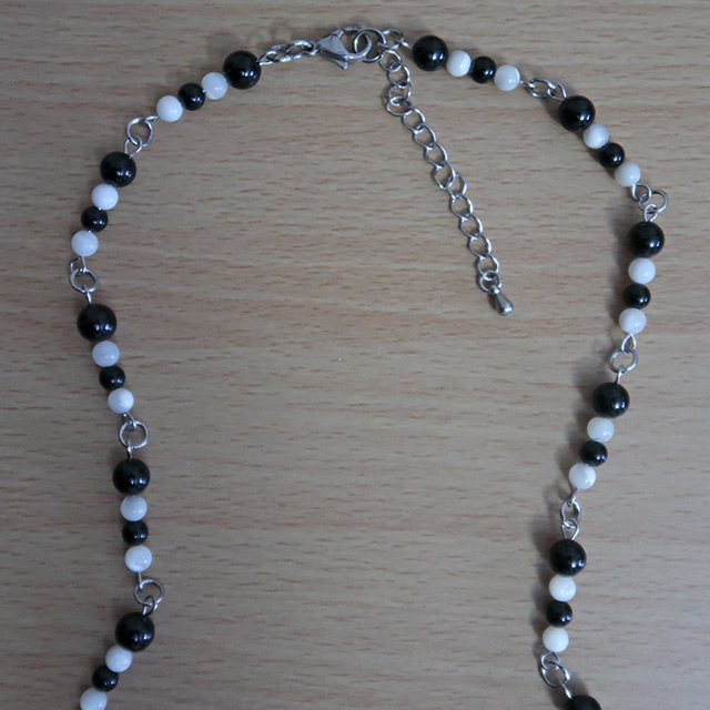 Skull necklace clasp